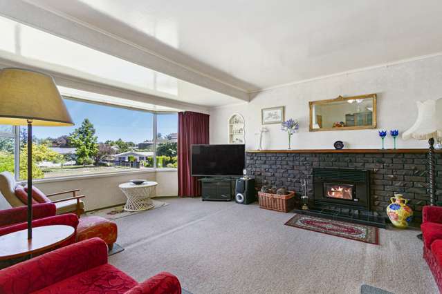 70 Hinemoa Avenue Taupo_4