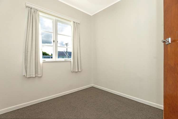 8 MacDonald Street Te Hapara_10