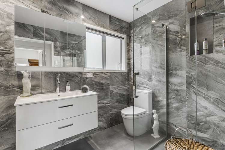 12 Entrican Avenue Remuera_12