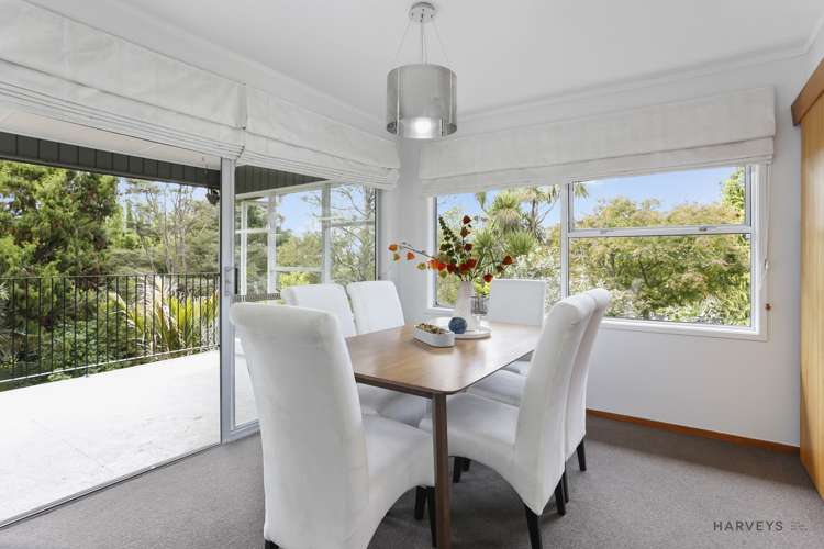 201 Godley Road Titirangi_13