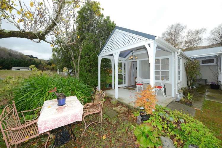 4511 Christchurch Akaroa Road Little River_19