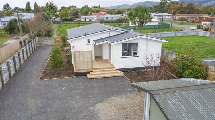 22 Churchill Crescent Shannon_20