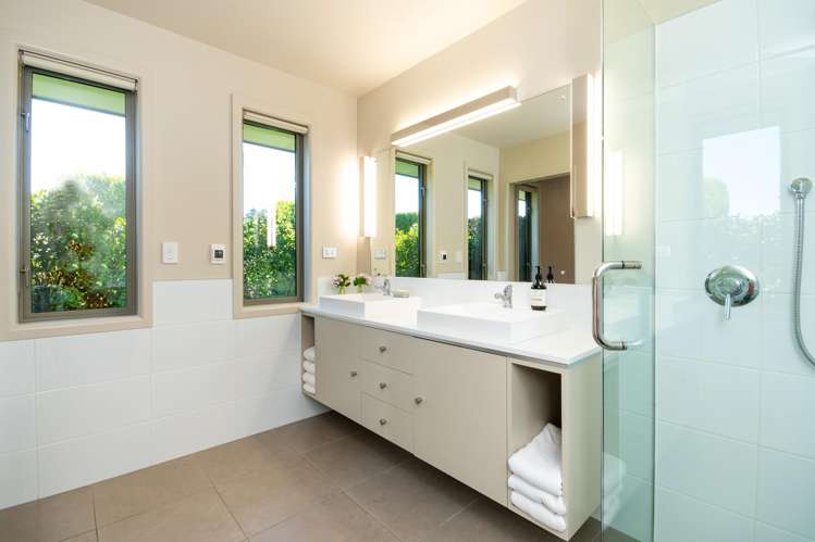 77 Aintree Road Havelock North_13