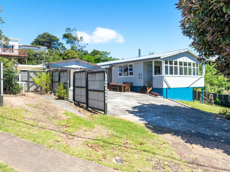 24 Alison Road Surfdale_25