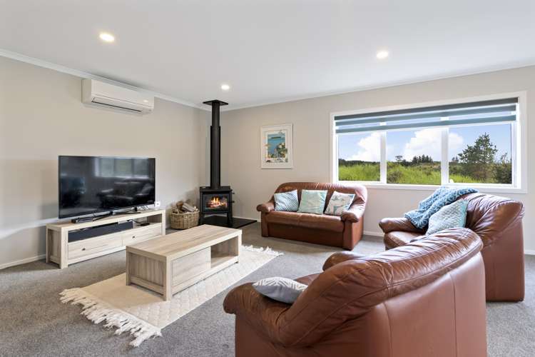 5 Te Ariki Drive Waitarere_12