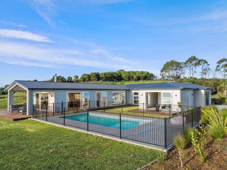 6 Kohatu Roa Way Mahurangi East_34