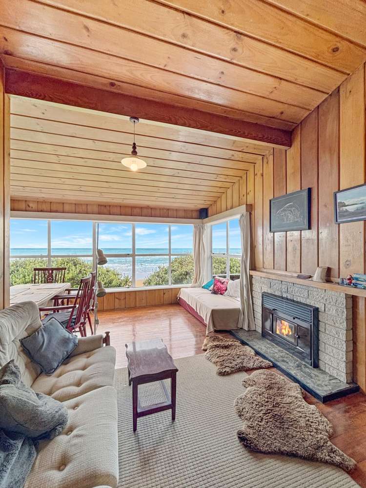 3 Lloyd George Road Wainui_8