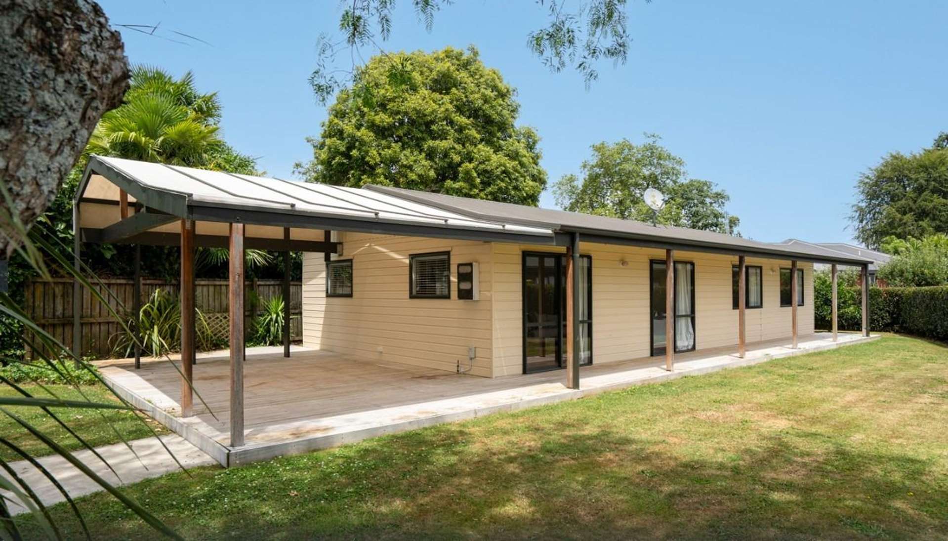 124 Tennyson Street 11373_0