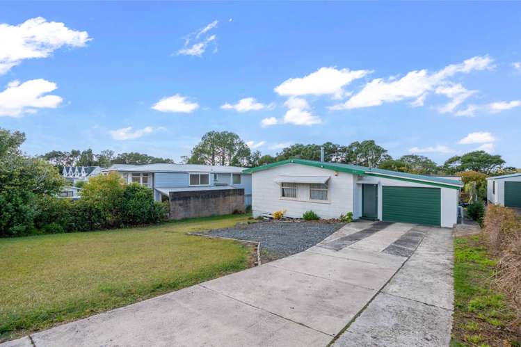 35 Beaubank Road Kelston_17