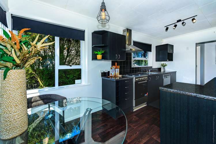 27a Achilles Street Burwood_5