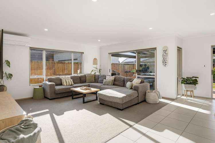 17 Lochay Place Pyes Pa_6