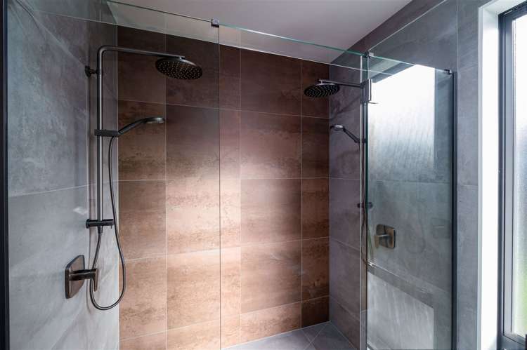 5 Florence Drive Lincoln_15