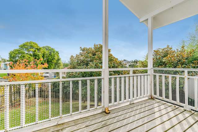 54 Taurus Crescent Beach Haven_3