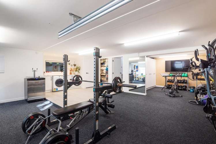 25 Catalina Crescent Forrest Hill_18