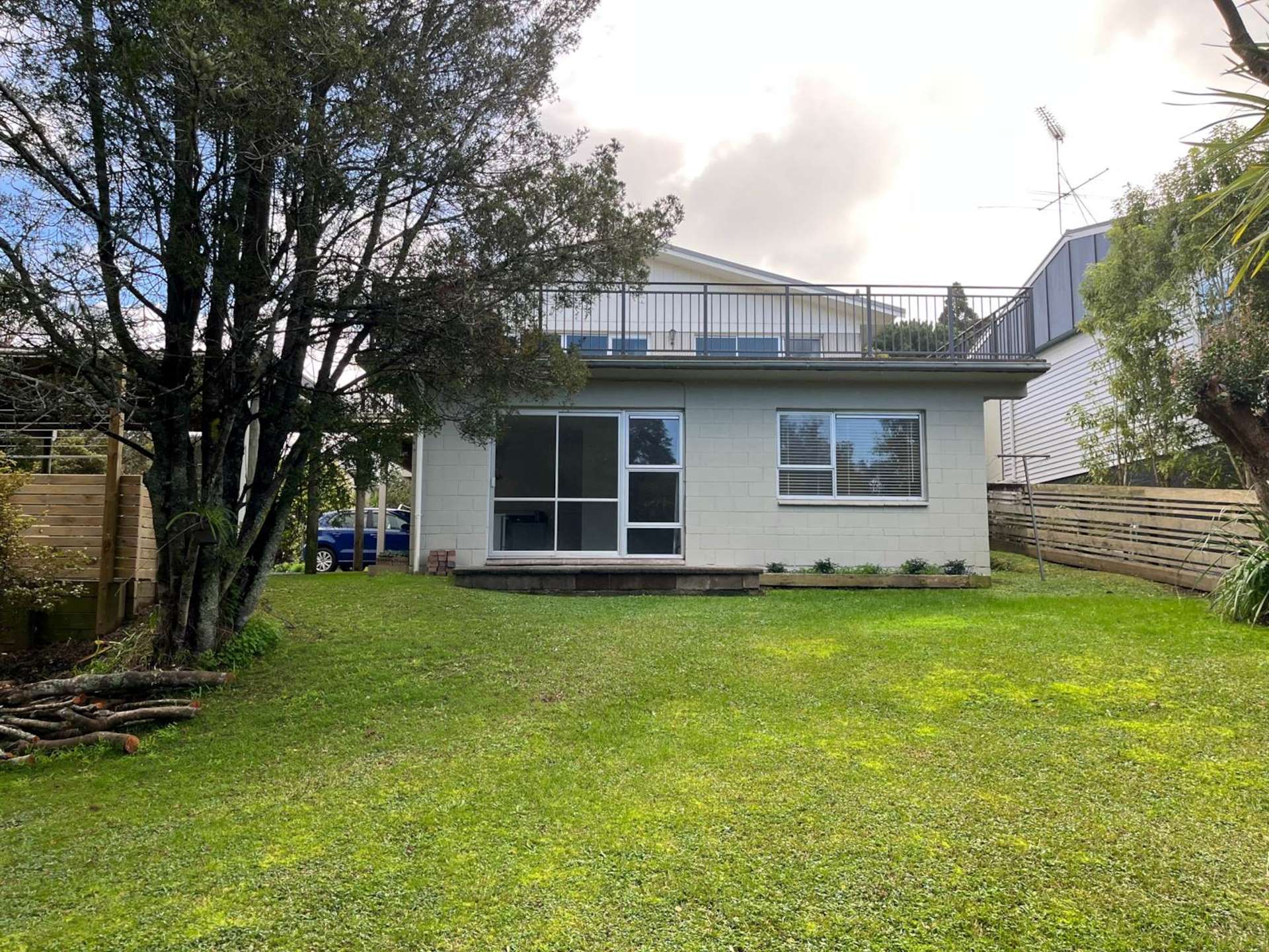 1A Lancelot Road Orewa_0