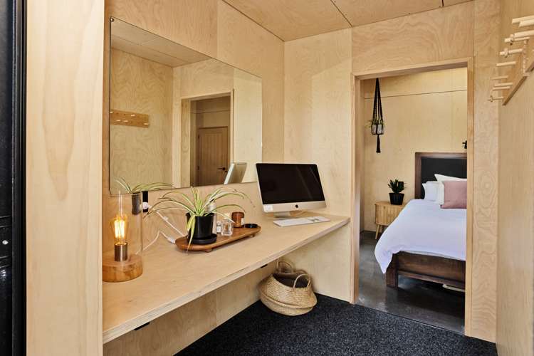 68 Sunrise Drive Seaward Bush_26