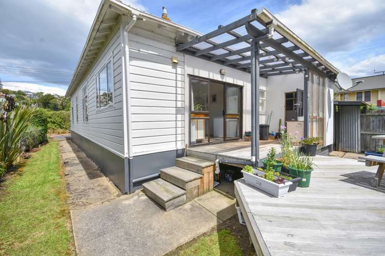 123 North Road North East Valley_14