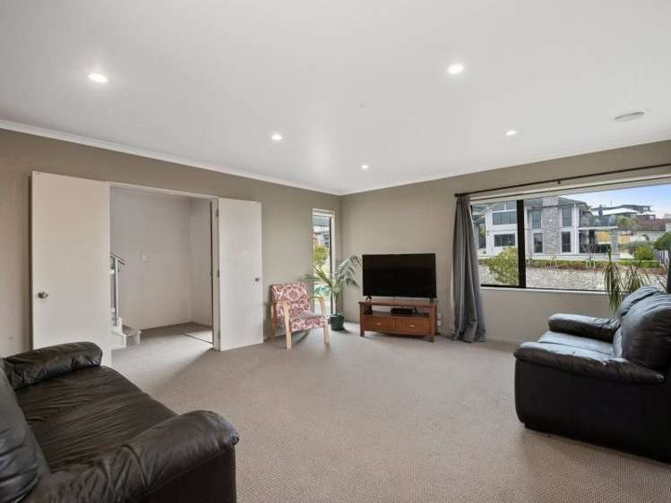 1 Botanical Heights Drive Waipahihi_6