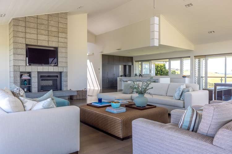 345 Gordons Road Woodside Bay_13