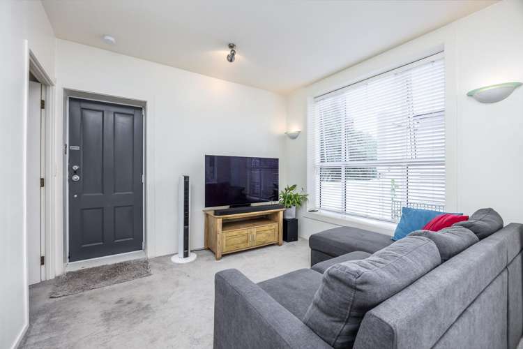 10/9 Basque Road Eden Terrace_6