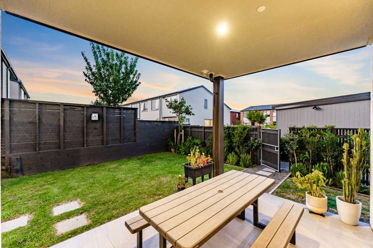 2/96 Clark Road Hobsonville_8
