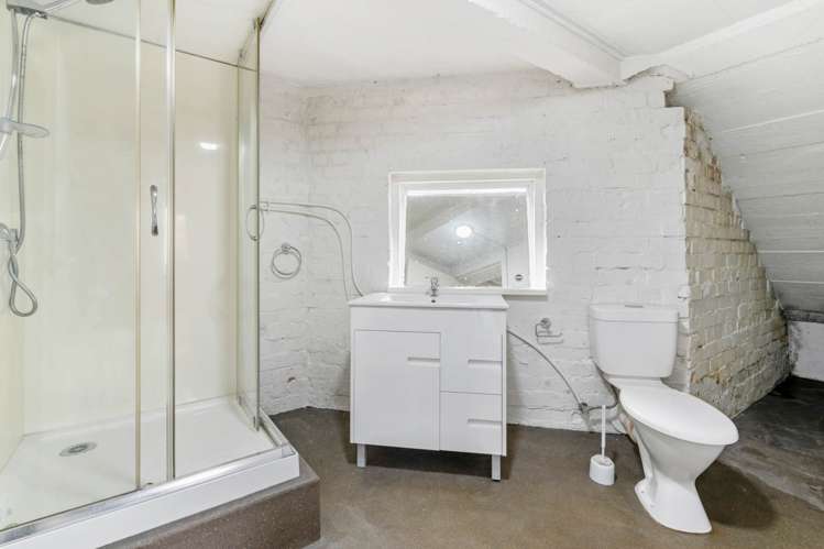 58 Delta Avenue New Lynn_11