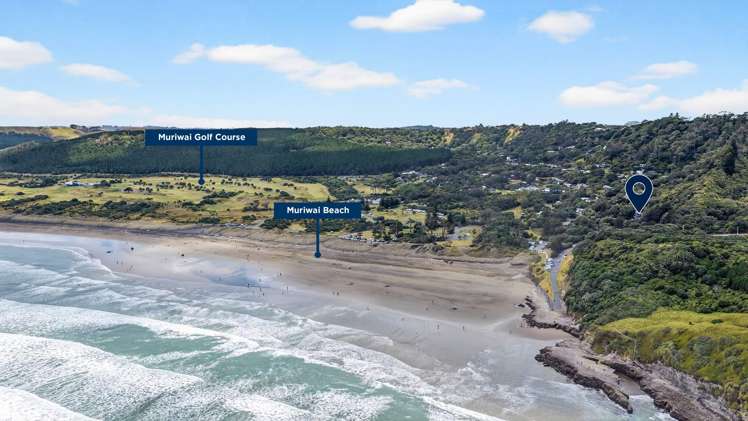 10 Waitea Road Muriwai Beach_21