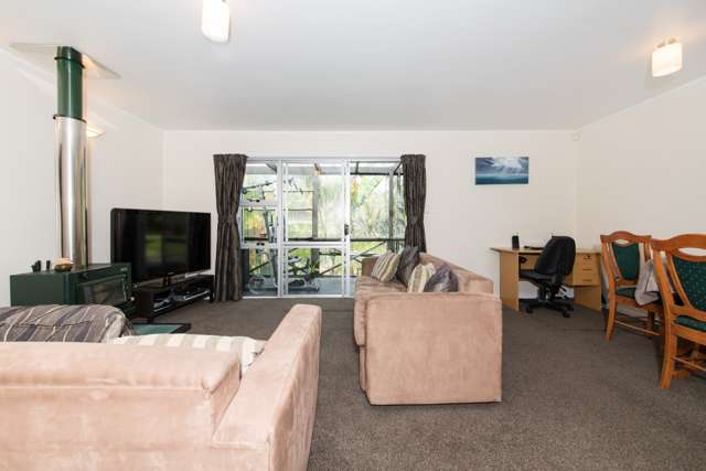 2/24 Amberley Avenue Te Atatu South_4