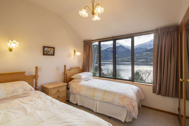 591 Peninsula Road Kelvin Heights_19