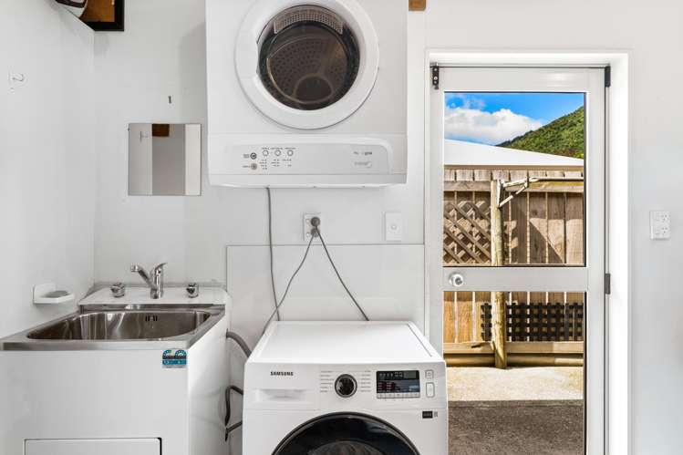 67 Moana View Road Waikawa Picton_15