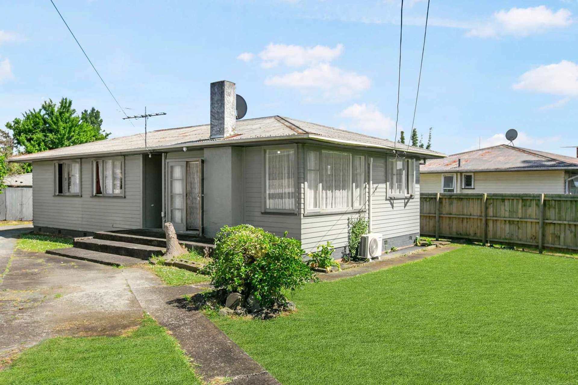 57 Cobham Crescent Otara_0