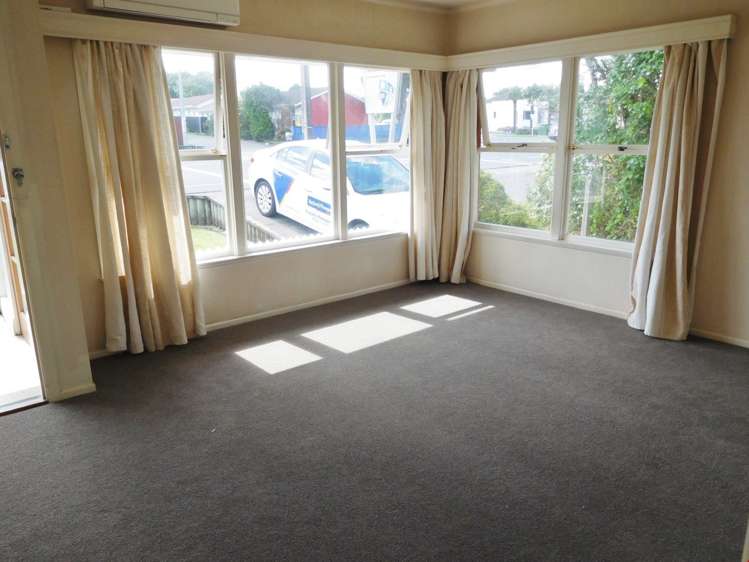 1/56 Taharoto Road Takapuna_6