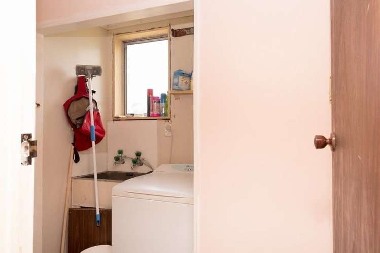 91 Hathaway Street Stratford_16