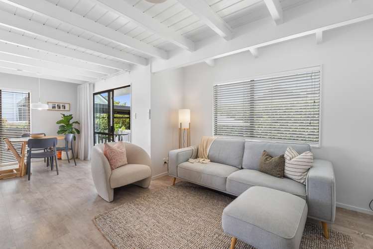 16b Bay Street Red Beach_8