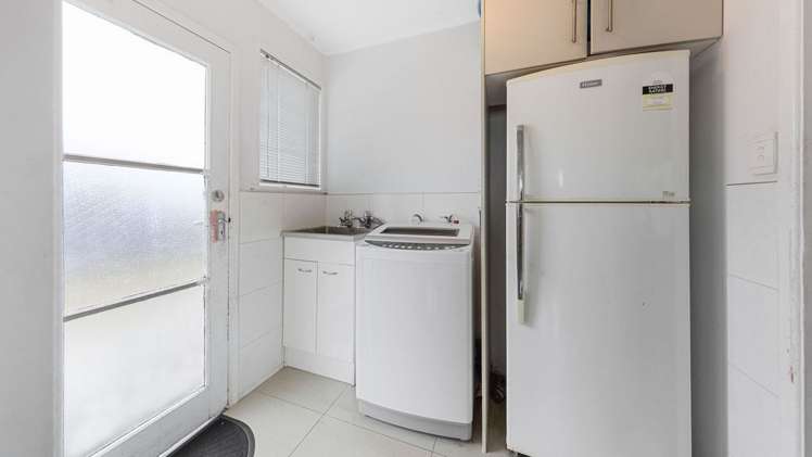 36 Kairanga Street Mangere East_8