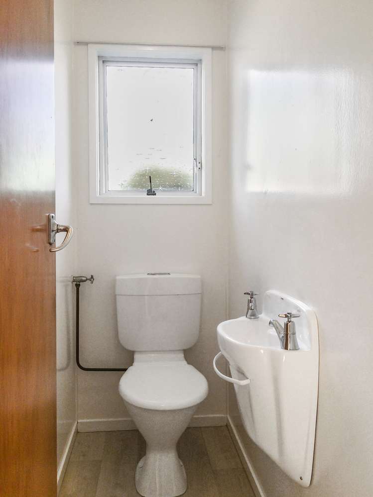 14 Aeroview Drive Beach Haven_12