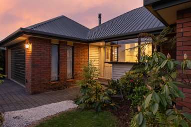 6 Mansfield Drive_1