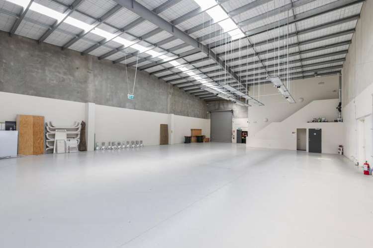 Units 14 & 15, 150 Cavendish Road Casebrook_4