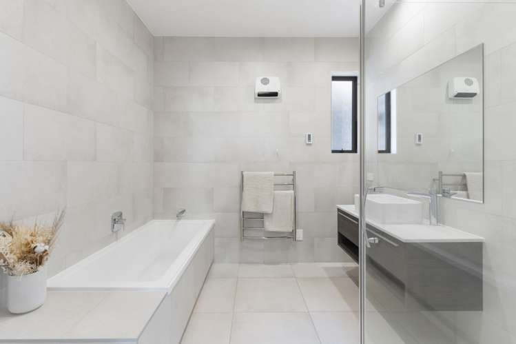 35 Doidge Street Beachlands_24