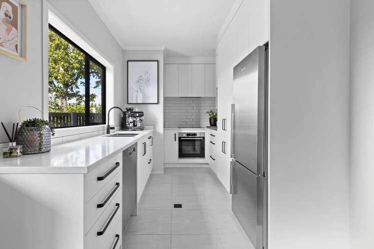 2A Carey Street 2752_1