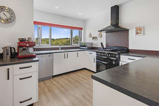 46 Whakapirau Road Maungaturoto_1