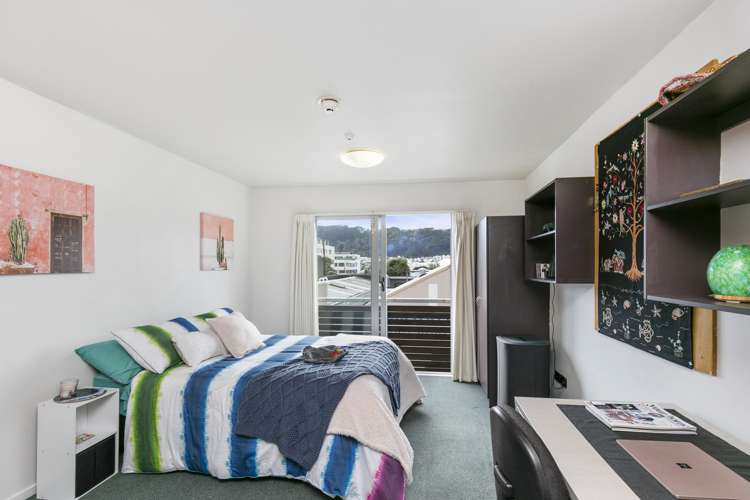 301/12 Martin Square Te Aro_1