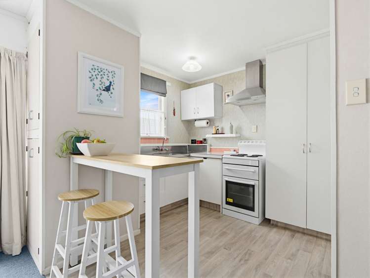 8 Gladstone Road_2