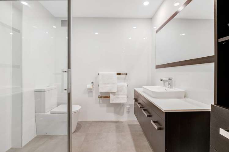 56 Harbour Village Drive Gulf Harbour_13