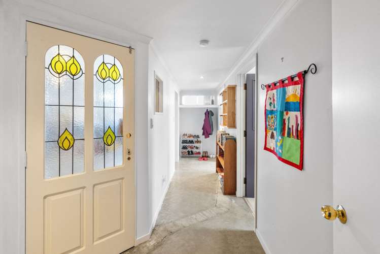 70 Te Rauparaha Street Otaki_7