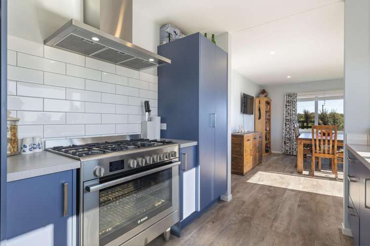 43 Carrs Road Urenui_3
