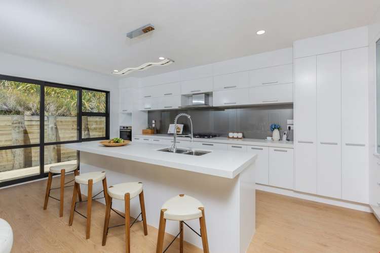 3 Gumdigger Rise Silverdale_15