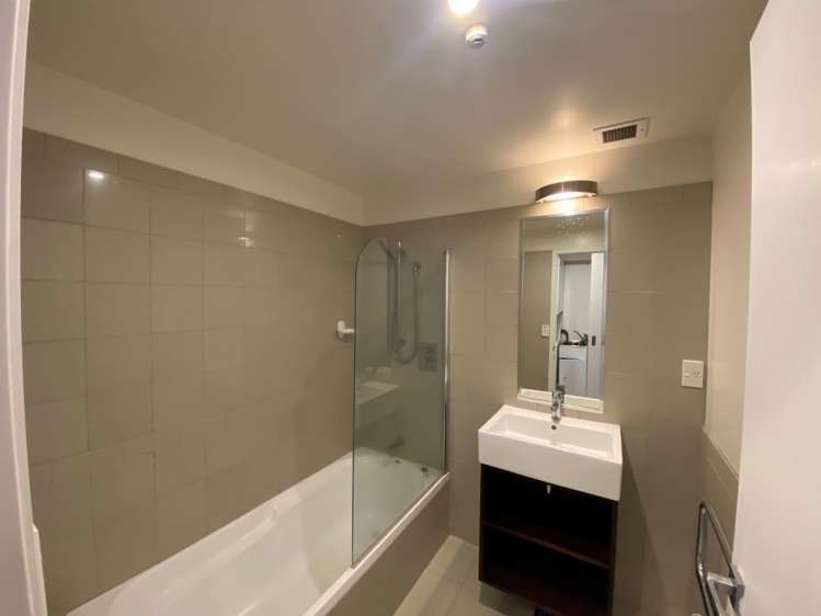 208/424 Maunganui Road 11229_5