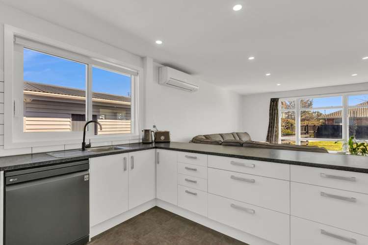 7 Oakhampton Street Hornby_8