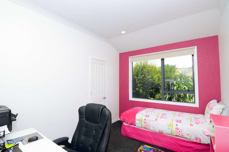 45 Solway Crescent Solway_13